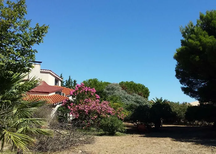 Superb Architect 230m2 Near South France Villa