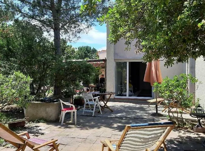 Superb Architect 230m2 Near South France Villa
